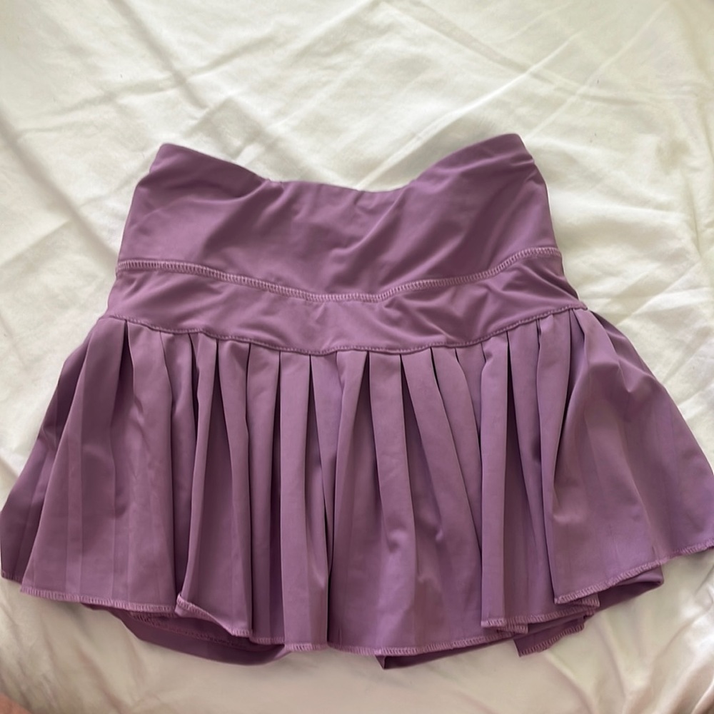 GOLDHINGE SKIRT!!